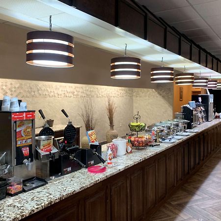 Best Western Crossroads Of The Bluffs Council Bluffs Zewnętrze zdjęcie
