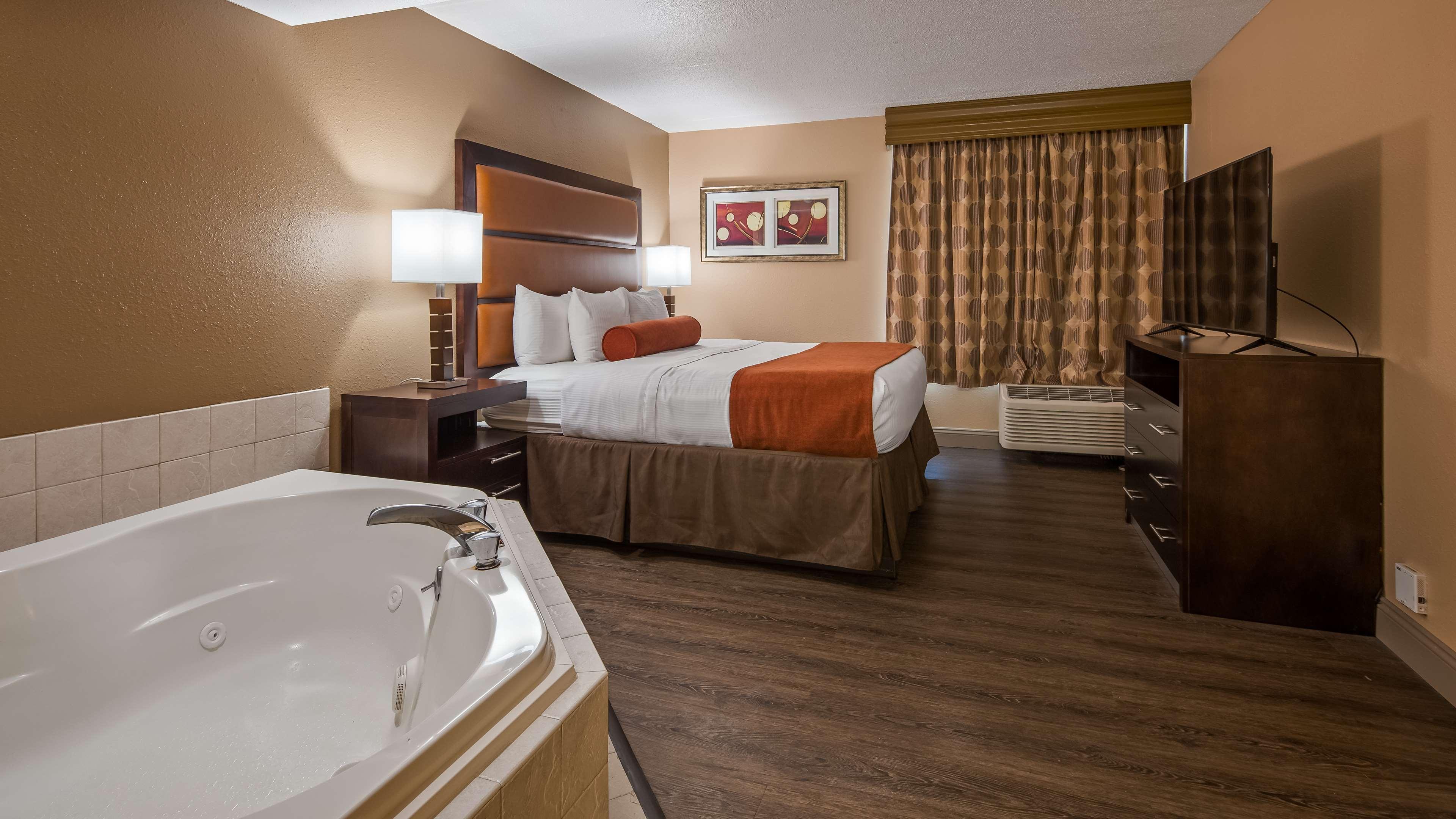 Best Western Crossroads Of The Bluffs Council Bluffs Zewnętrze zdjęcie